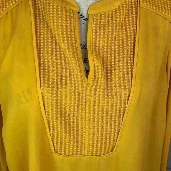 Talbots Woman Petites XP Blouse Butter Yellow Embroidered front L/S NWOT - Picture 3 of 6